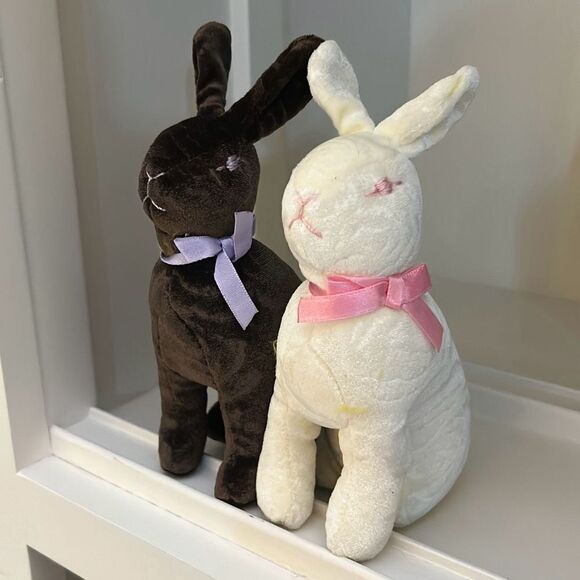 2 Plush Bunnies - Picture 1 of 4